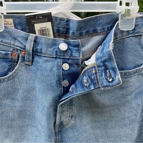NWT Levi 501 Original Straight Leg Blue Denim Jeans W32 L32 - Picture 4 of 8